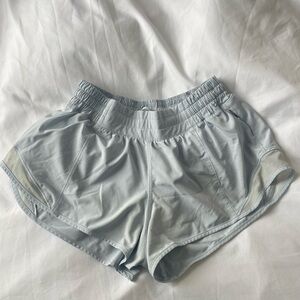 LULULEMON Hotty Hot Low-Rise Lined Shorts